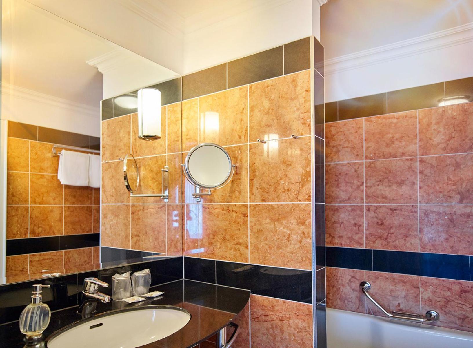 Neptun Hotel Ostseebad Kühlungsborn الغرفة الصورة